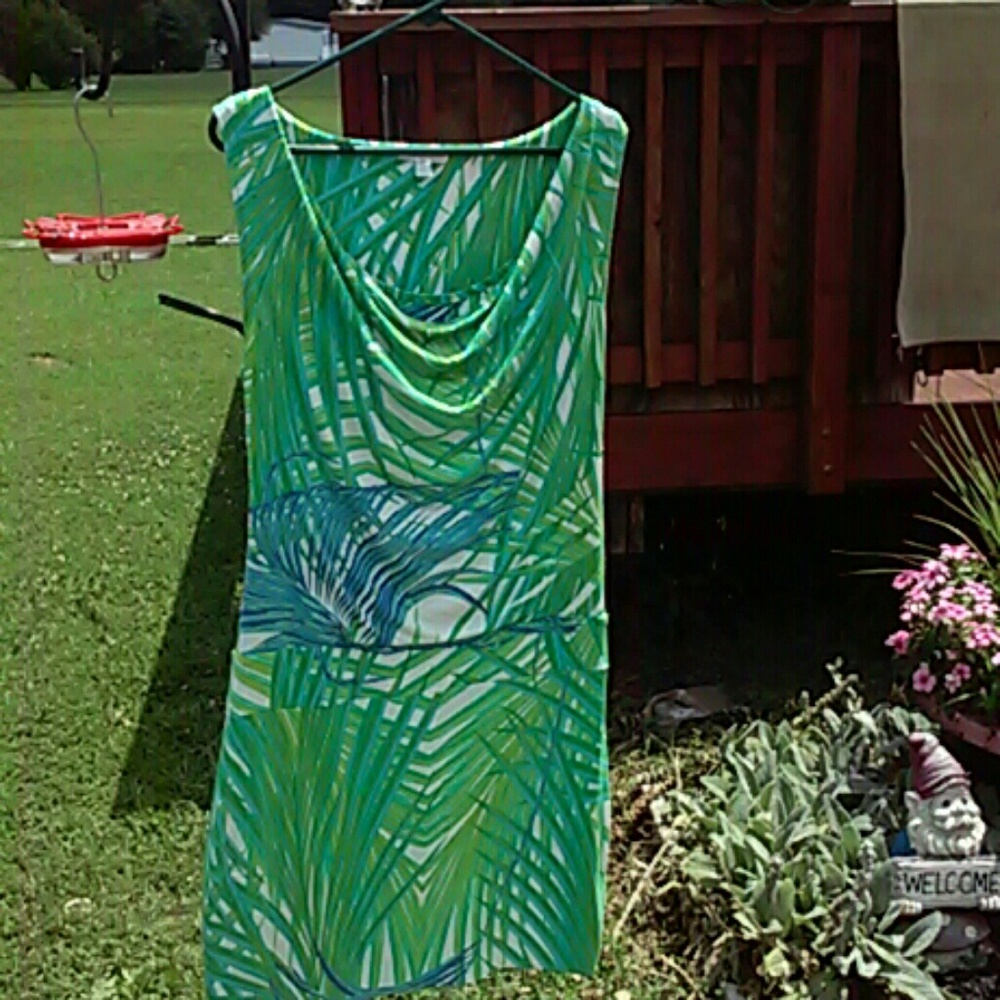 New York & Company Tropical Print Stretch Dress